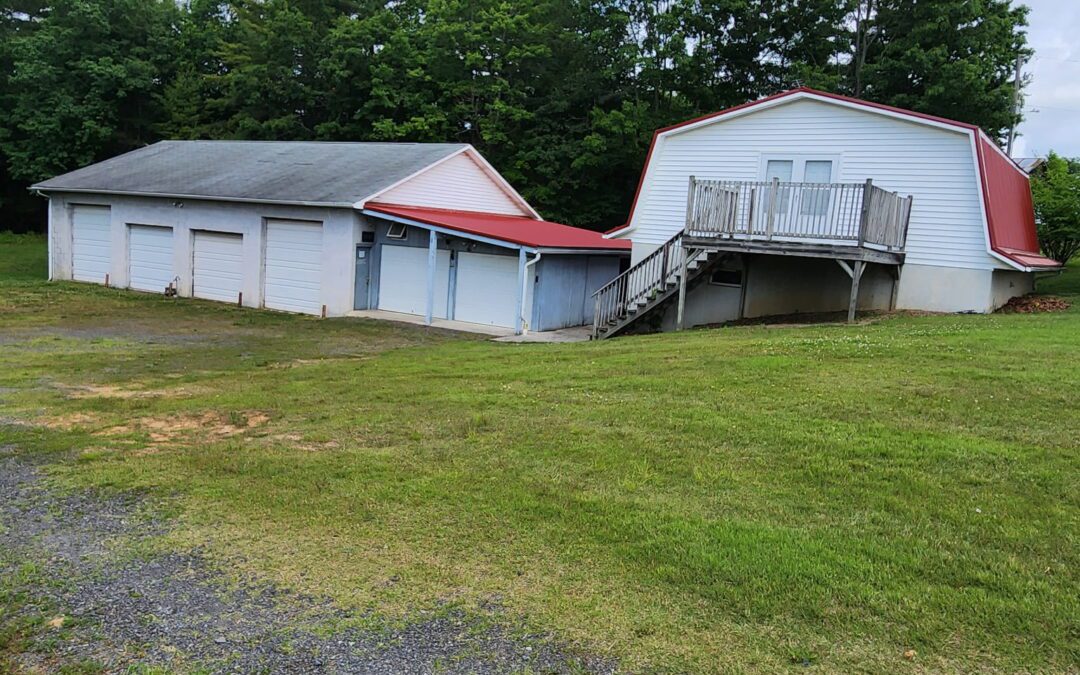 HUGE ABSOLUTE ESTATE AUCTION